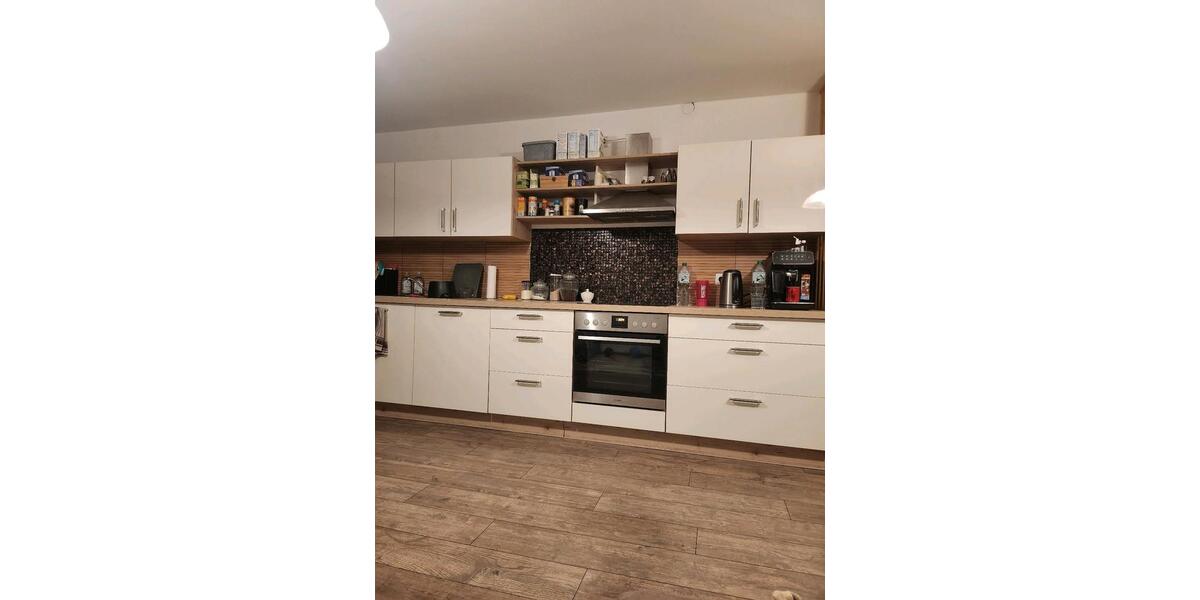 Etagenwohnung Hünfeld - 2 Zimmer, 80 m&sup2;, 450&euro; | Angebot:25286636