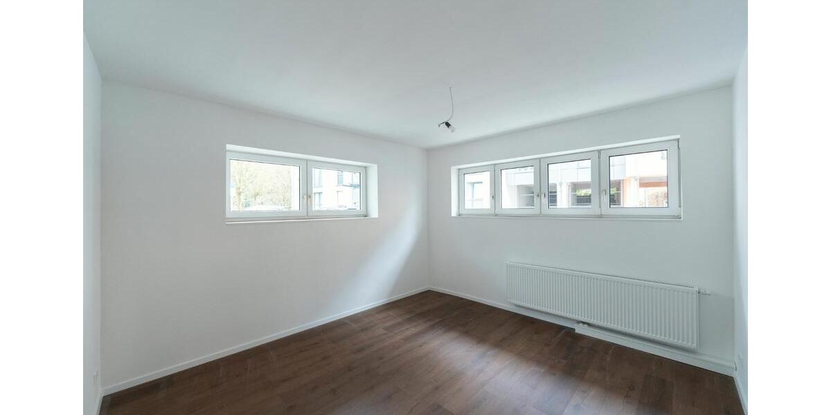 Erdgeschoßwohnung Stuttgart Stuttgart-Süd - 5 Zimmer, 131 m&sup2;, 2.290&euro; | Angebot:26380275