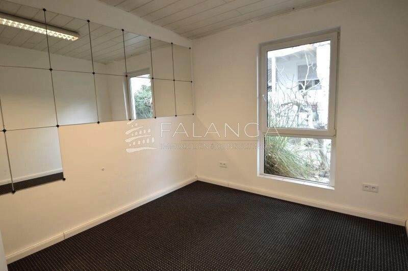 Gewerbeobjekt Budenheim - 6 Zimmer, 1.700&euro; | Angebot:25697563