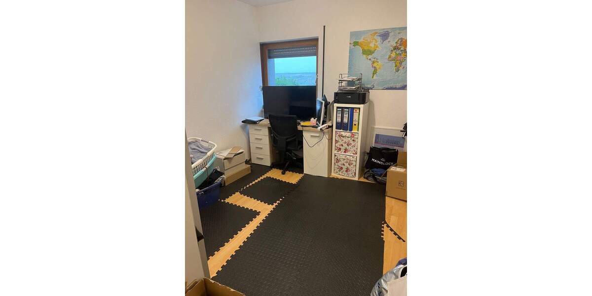 Etagenwohnung Würzburg Zellerau - 3 Zimmer, 88 m&sup2;, 1.240&euro; | Angebot:23307212