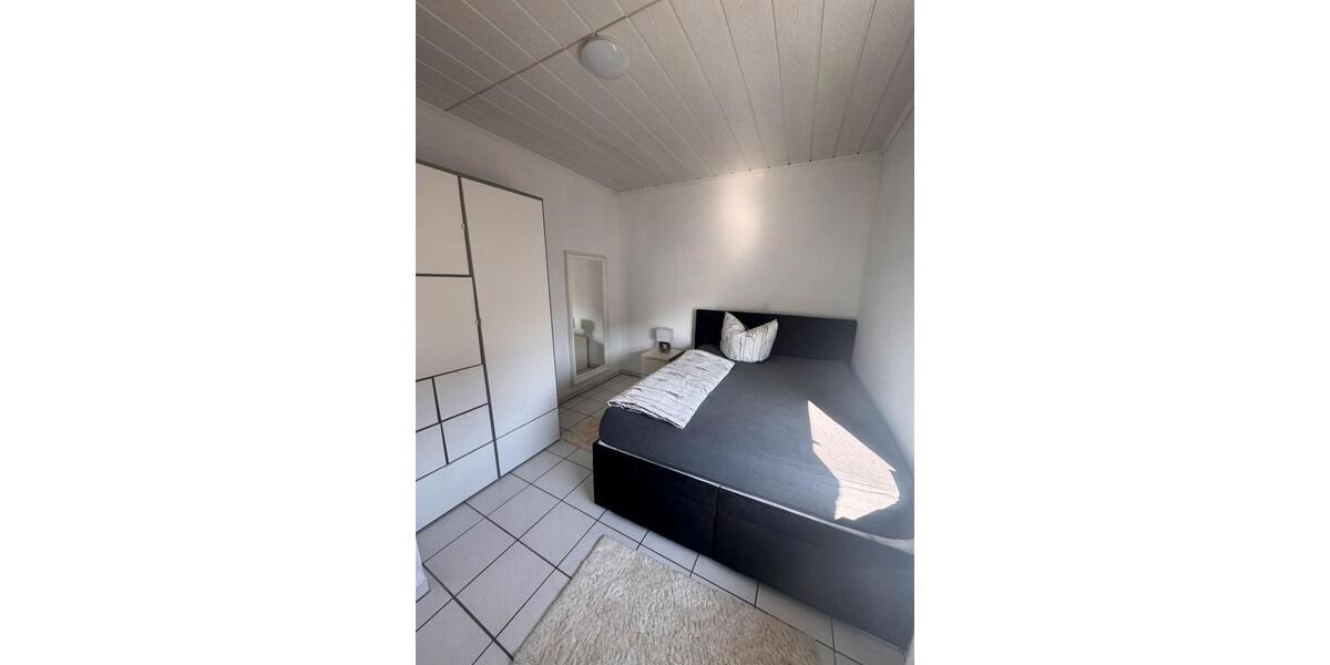 Wohnen auf Zeit Bruchköbel - 4 Zimmer, 110 m&sup2;, 1.550&euro; | Angebot:26355219