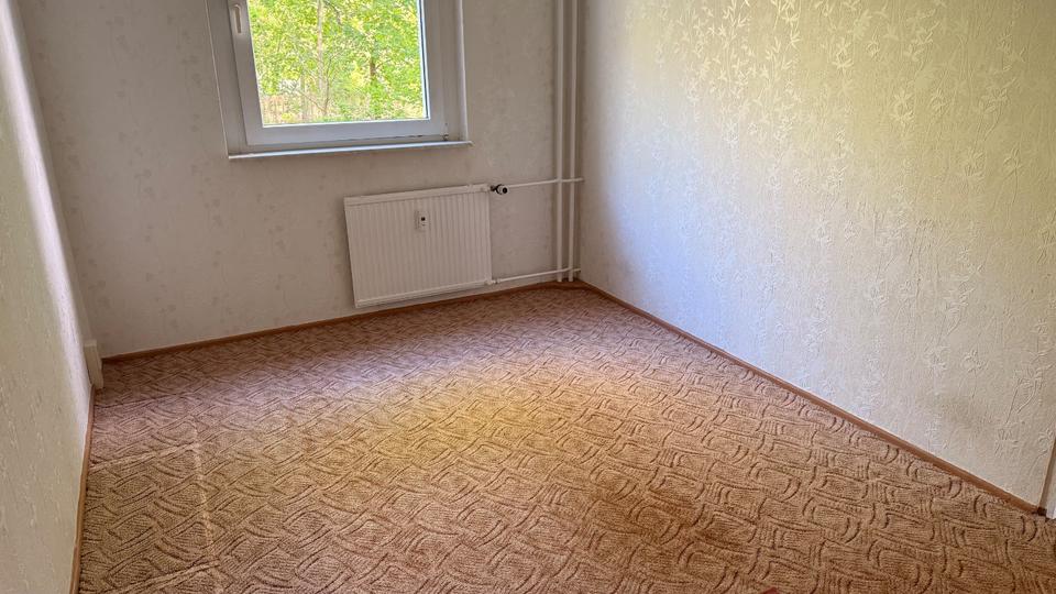 Erdgeschoßwohnung Staßfurt - 3 Zimmer, 69 m&sup2;, 380&euro; | Angebot:26586330