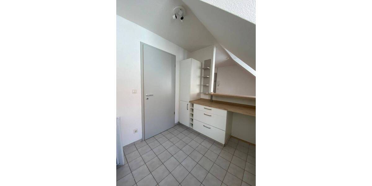 Etagenwohnung Stralsund Altstadt - 2 Zimmer, 73 m&sup2;, 735&euro; | Angebot:26275349