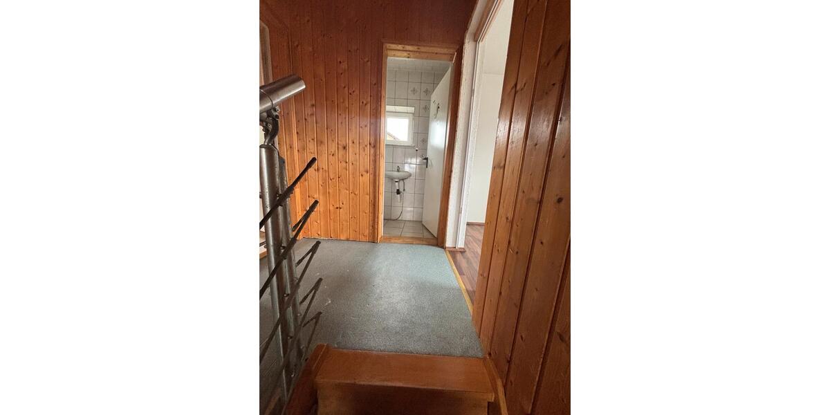 Einfamilienhaus Erkheim - 8 Zimmer, 200 m&sup2;, 1.600&euro; | Angebot:24743709