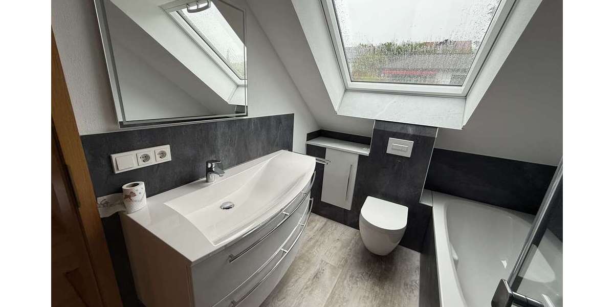 Haus zum Mieten in Bad Hersfeld 2.500 € 185 m² 8 zimmer