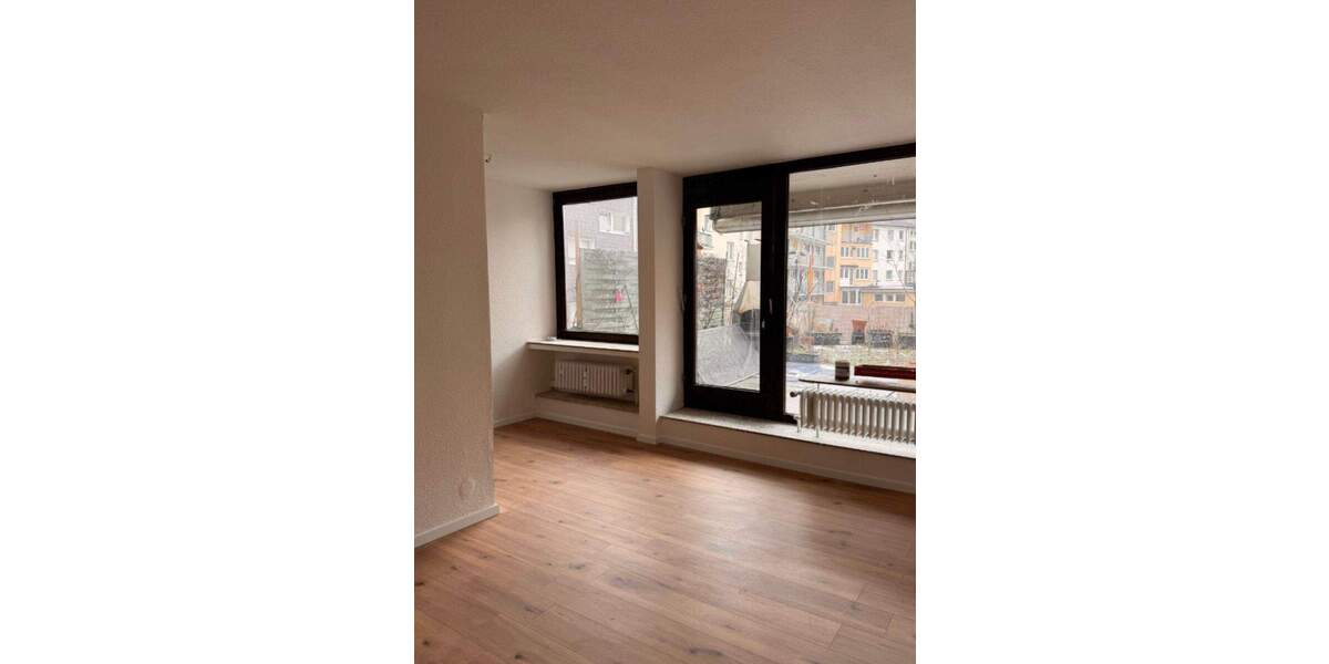 Etagenwohnung Wuppertal Elberfeld - 2 Zimmer, 65 m&sup2;, 880&euro; | Angebot:25303832