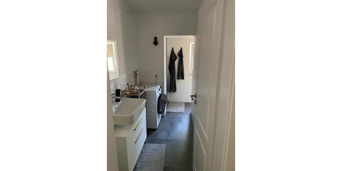 Dachgeschoßwohnung Lippstadt Overhagen - 2 Zimmer, 49 m&sup2;, 870&euro; | Angebot:24772520