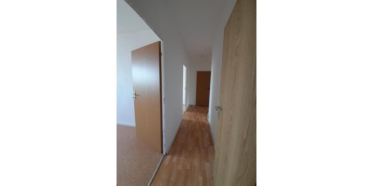 Etagenwohnung Marienberg - 3 Zimmer, 70 m&sup2;, 390&euro; | Angebot:15514972