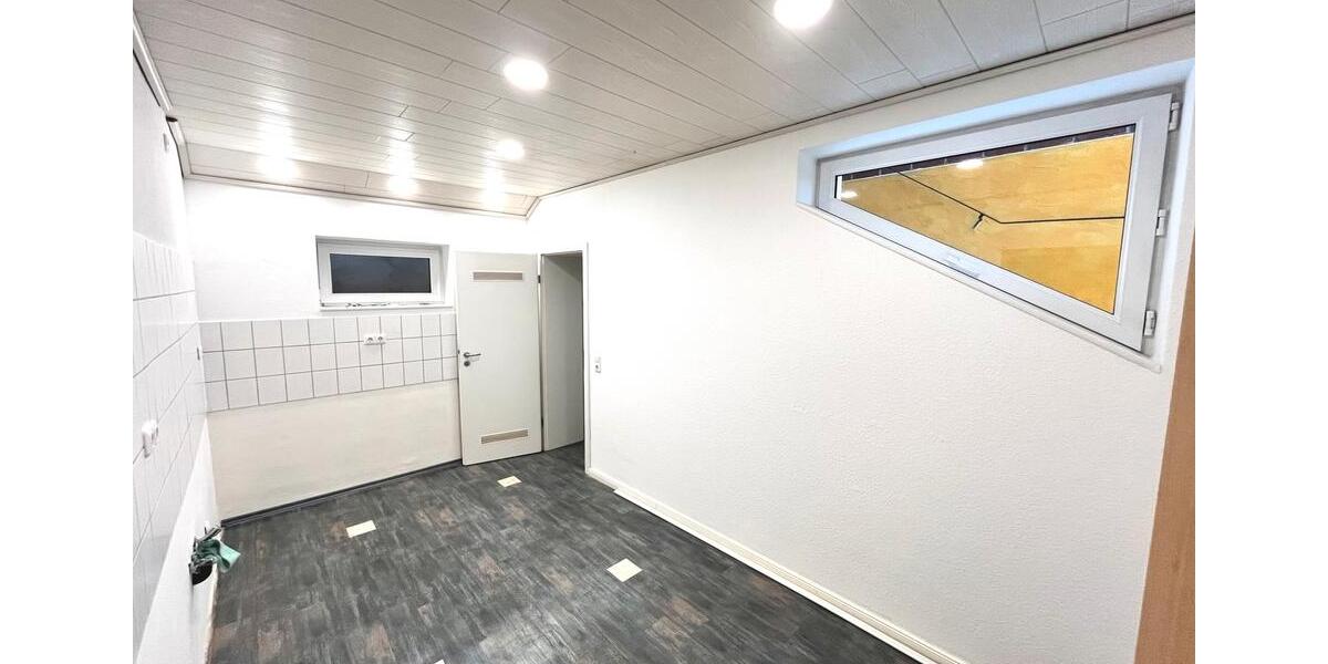 Etagenwohnung Siegen Eiserfeld - 2 Zimmer, 88 m&sup2;, 695&euro; | Angebot:24890877