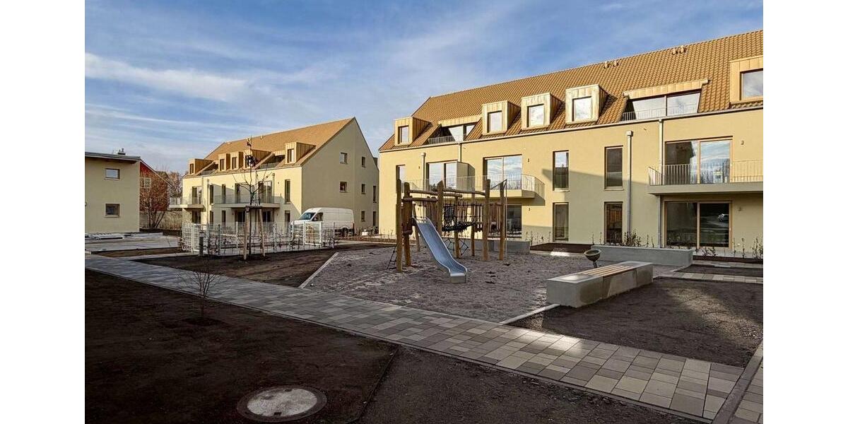 Dachgeschoßwohnung Markkleeberg - 2 Zimmer, 72 m&sup2;, 1.296&euro; | Angebot:24393511