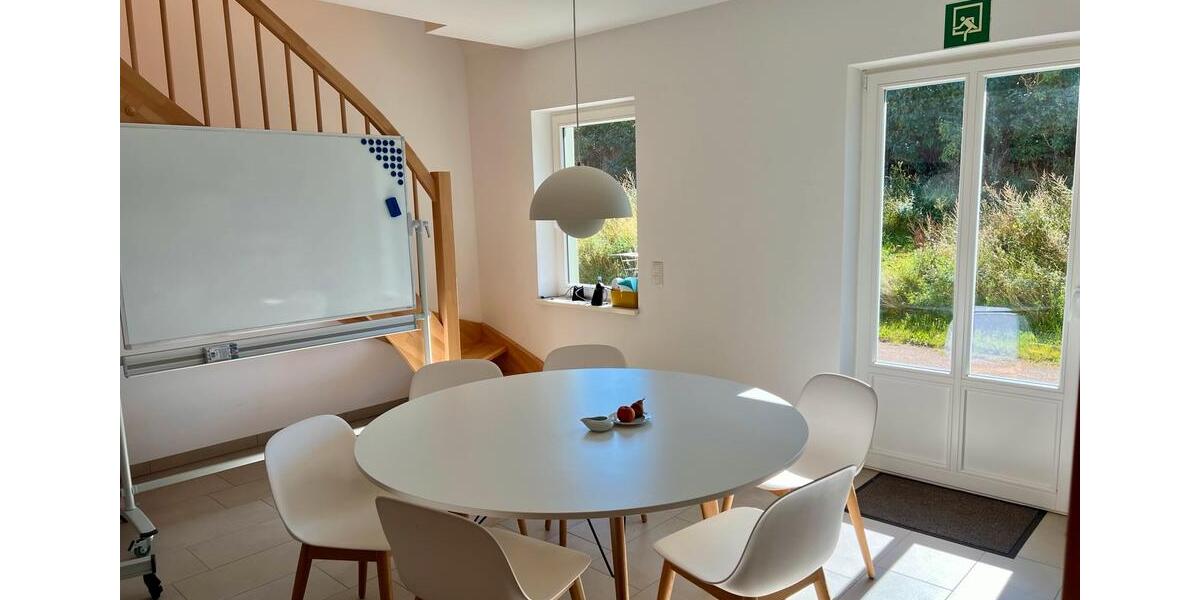 Wohnung, Mietwohnung, Haus, Mehrparteien-Haus, 4 Zimmer 4.5 zimmer