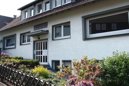 Wohnung Remscheid Lüttringhausen - 2 Zimmer, 75 m&sup2;, 850&euro; | Angebot:26612280