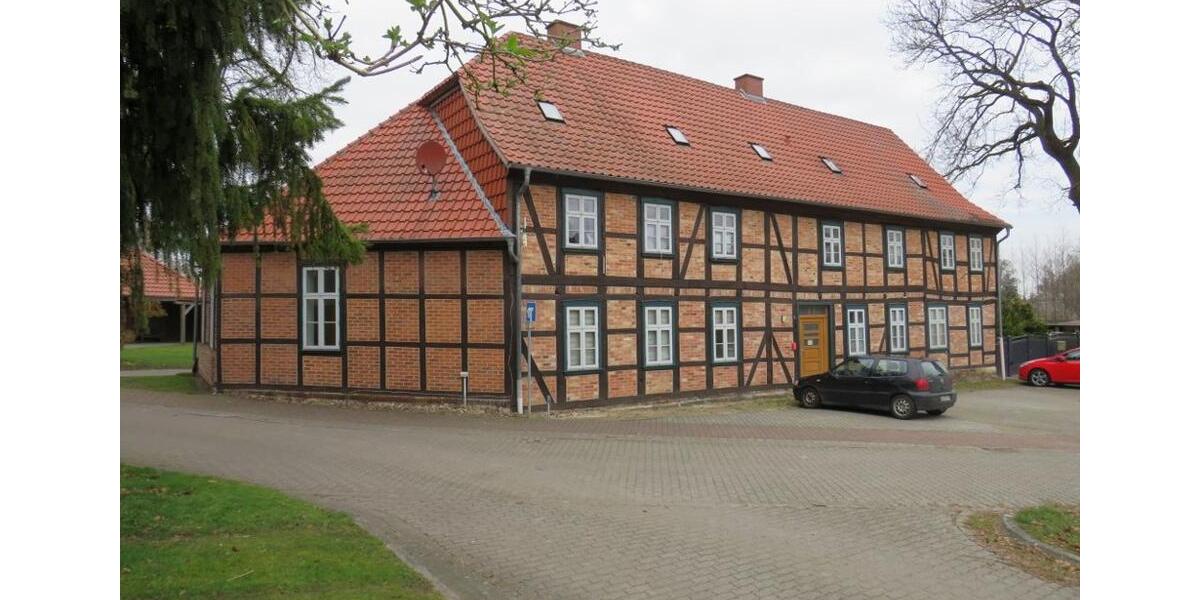 Etagenwohnung Klötze - 2 Zimmer, 47 m&sup2;, 320&euro; | Angebot:26181130