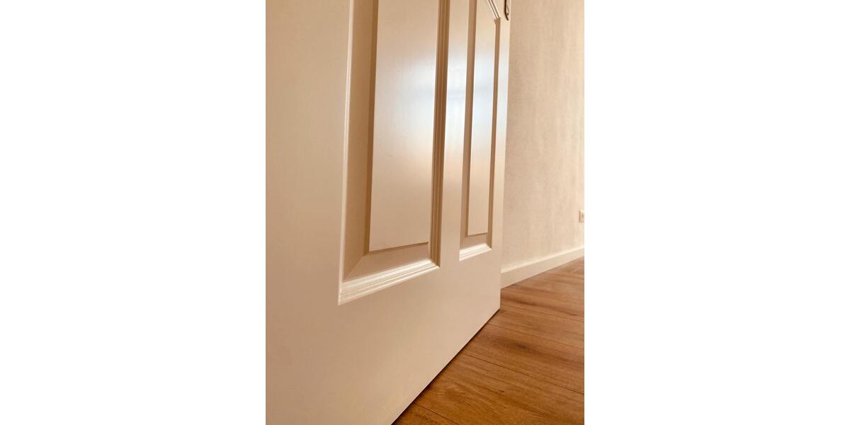 Stilvoll sanierte Altbauwohnung 4 zimmer