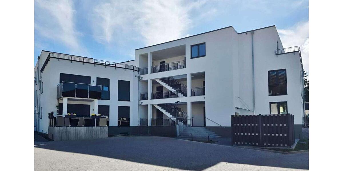 Neubau-Penthouse zur Miete: exklusives Wohnen in Hamelns bester Lage ! 4 zimmer