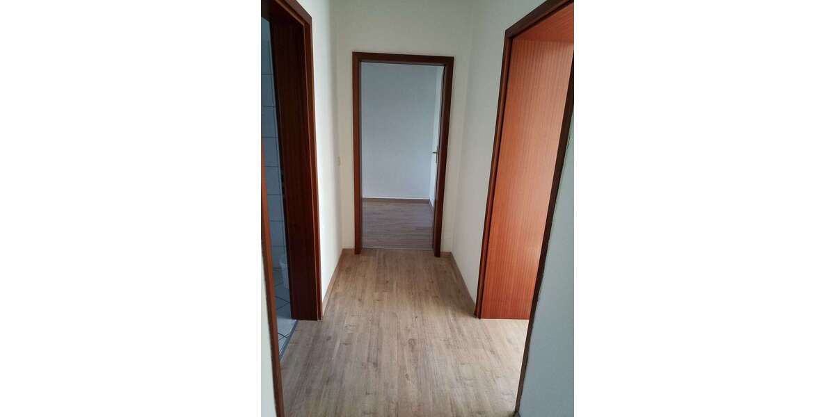 Etagenwohnung Stendal Bahnhofsvorstadt - 2 Zimmer, 44 m&sup2;, 287&euro; | Angebot:26904103