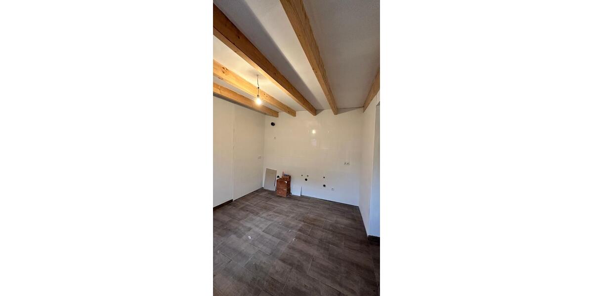 Ich vermiete ein schönes Haus in 99707 Kyffhäuserland. 6 zimmer