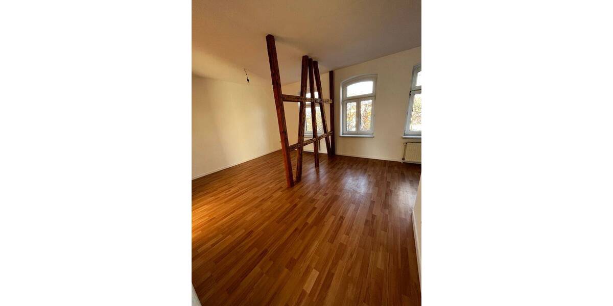 Etagenwohnung Arnstadt - 2 Zimmer, 55 m&sup2;, 450&euro; | Angebot:26879076