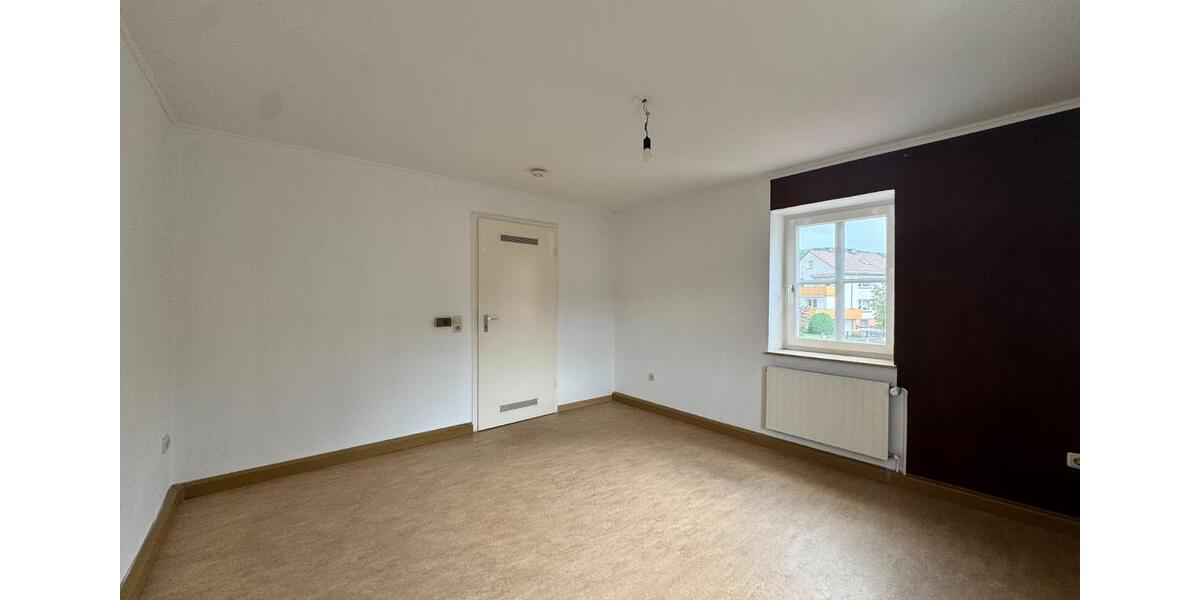 Etagenwohnung Sontra - 2 Zimmer, 330&euro; | Angebot:21686838