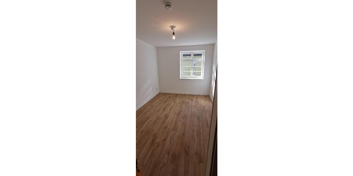 Etagenwohnung Erfurt - 3 Zimmer, 86 m&sup2;, 1.300&euro; | Angebot:26460374