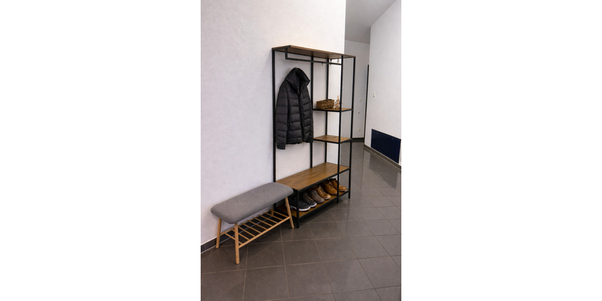 Wohnen auf Zeit Ludwigsfelde - 5 Zimmer, 170 m&sup2;, 20&euro; | Angebot:23515395