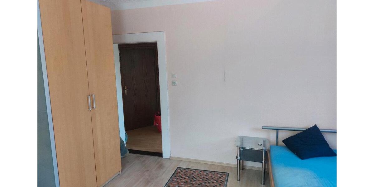 Etagenwohnung Schwaig Bei Nürnberg - 3 Zimmer, 70 m&sup2;, 1.200&euro; | Angebot:26706114