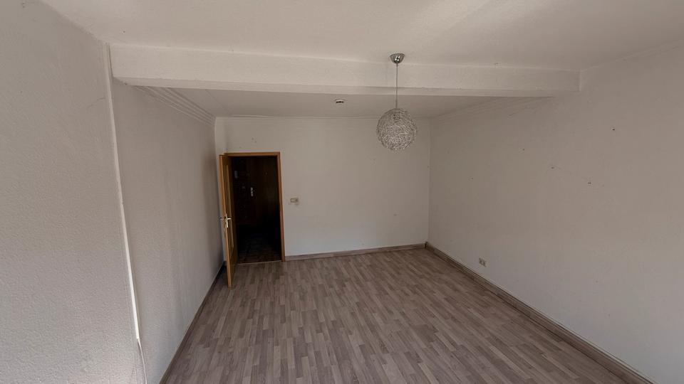 Etagenwohnung Wetter (Hessen) - 2 Zimmer, 78 m&sup2;, 467&euro; | Angebot:25757392