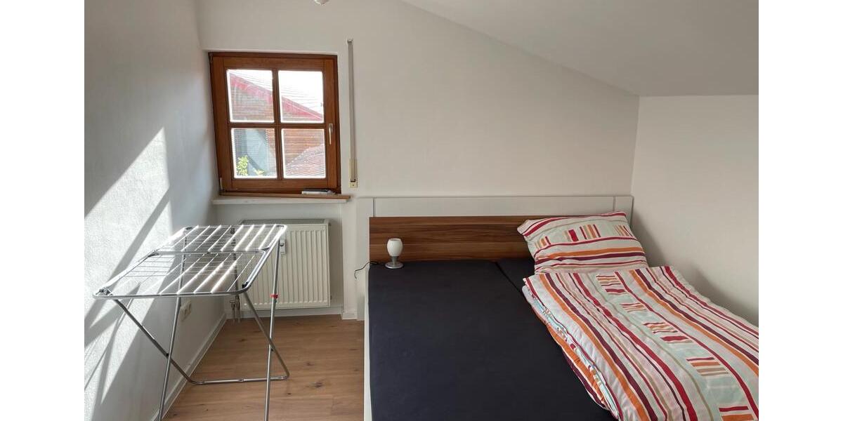 Etagenwohnung Hutthurm - 3.5 Zimmer, 105 m&sup2;, 790&euro; | Angebot:26022286