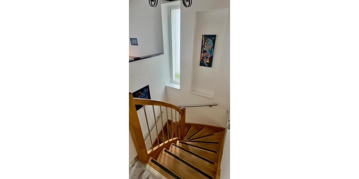 Wohnen auf Zeit Bonn Beuel-Mitte - 2.5 Zimmer, 79 m&sup2;, 1.950&euro; | Angebot:25162270