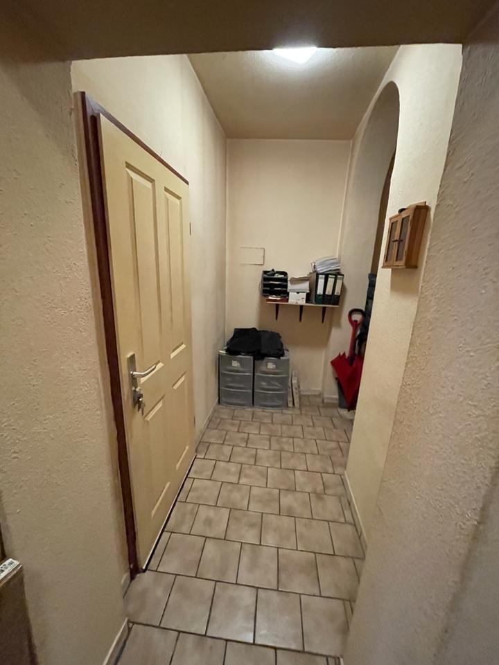 Gemütliche 2-Zimmer-Erdgeschoss-Wohnung mit Balkon zu vermieten! zimmer