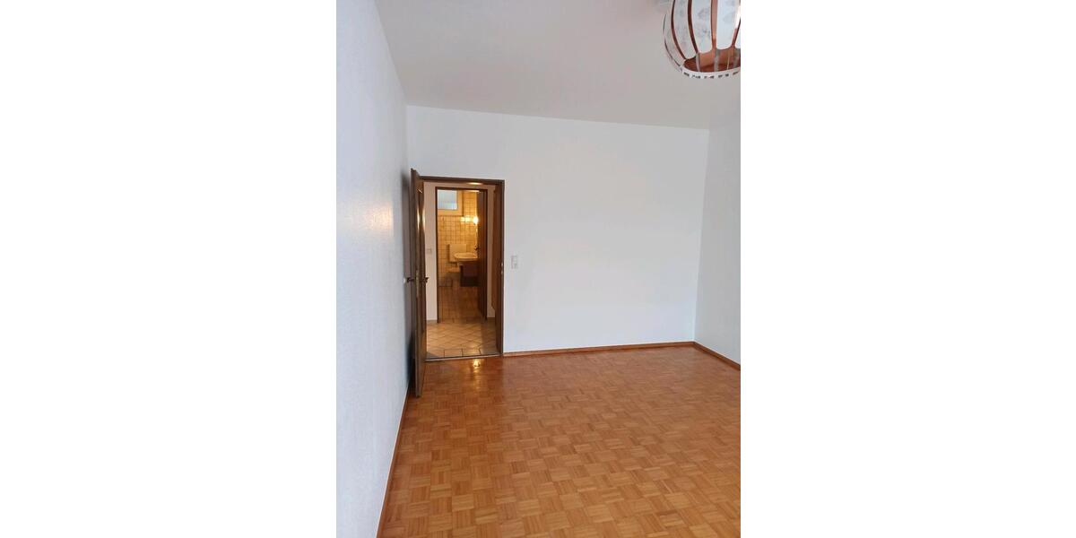 Etagenwohnung Stockach - 1 Zimmer, 64 m&sup2;, 800&euro; | Angebot:24872044