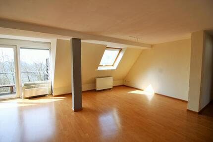 Wohnung Völklingen - 4 Zimmer, 111 m&sup2;, 865&euro; | Angebot:25245981