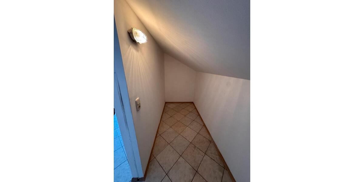 Etagenwohnung Grafling - 4 Zimmer, 90 m&sup2;, 800&euro; | Angebot:25989362