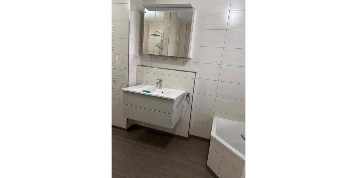 Etagenwohnung Spelle - 3 Zimmer, 86 m&sup2;, 925&euro; | Angebot:24871854