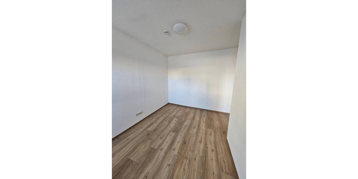 Zimmer Hartha - 195&euro; | Angebot:25688918