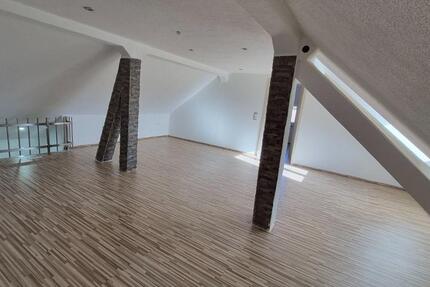 Wohnung Nennslingen - 2 Zimmer, 85 m&sup2;, 650&euro; | Angebot:25056938