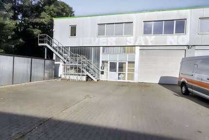 Halle in Hude (Oldenburg) Altmoorhausen 1.560 € 120 m² zimmer