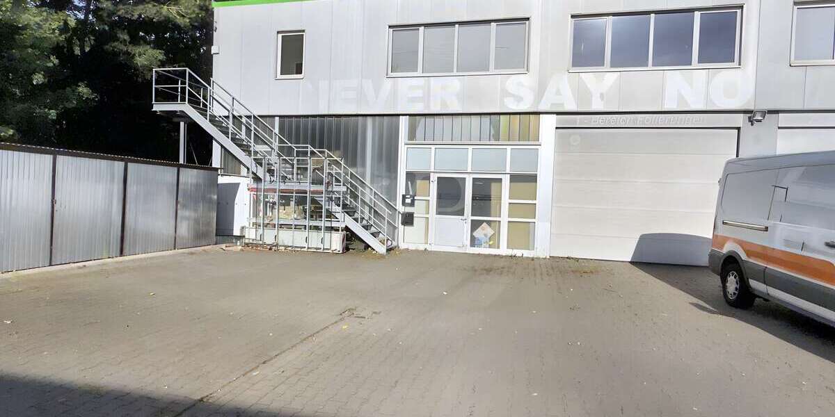 Halle in Hude (Oldenburg) Altmoorhausen 1.560 € 120 m² zimmer