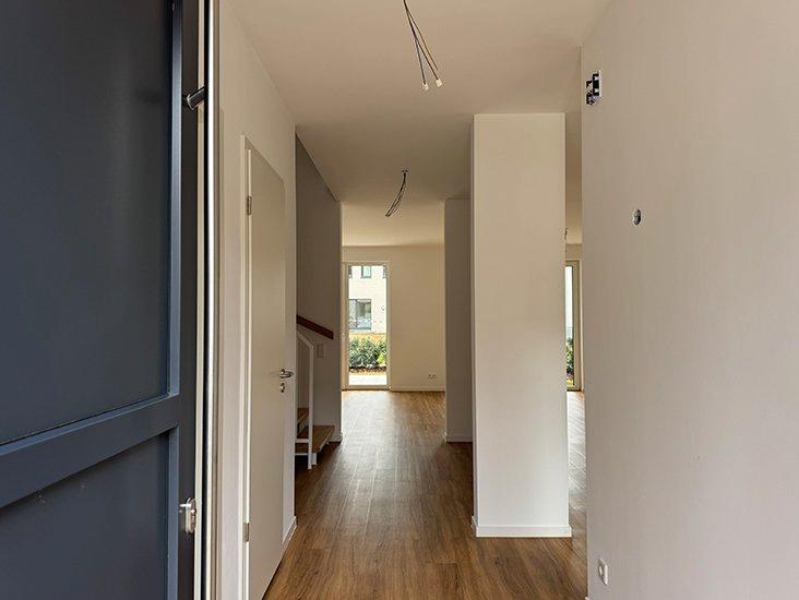 Reihenhaus Kaarst - 4 Zimmer, 135 m&sup2;, 2.595&euro; | Angebot:26195893