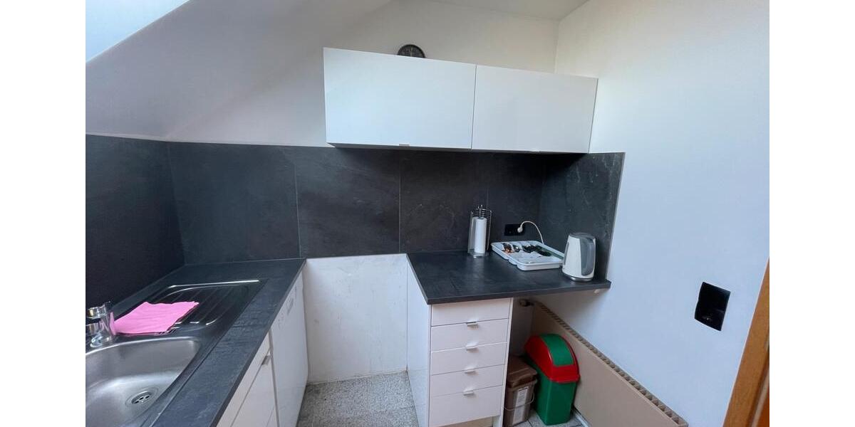 Wohnen auf Zeit Ludwigsburg Oßweil - 3 Zimmer, 15 m&sup2;, 600&euro; | Angebot:24875245