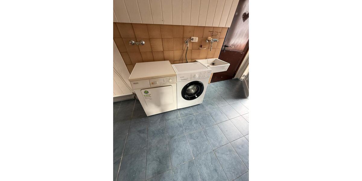 Wohnen auf Zeit Friesoythe - 9 Zimmer, 200 m&sup2;, 11&euro; | Angebot:23764891