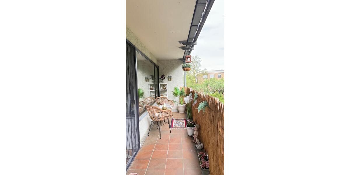 Etagenwohnung Siegburg - 2 Zimmer, 75 m&sup2;, 1.400&euro; | Angebot:26432732