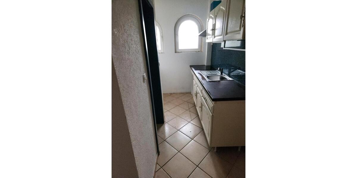 Erdgeschoßwohnung Völklingen - 2 Zimmer, 42 m&sup2;, 470&euro; | Angebot:25975910