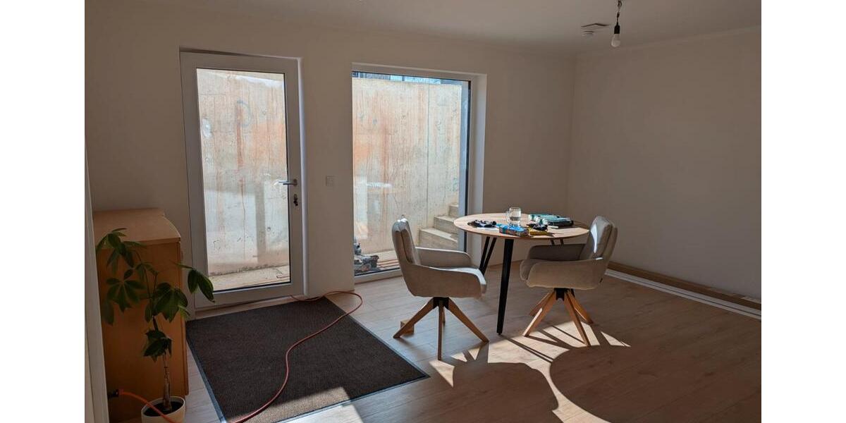 Etagenwohnung Wackersdorf - 2 Zimmer, 50 m&sup2;, 580&euro; | Angebot:26018681