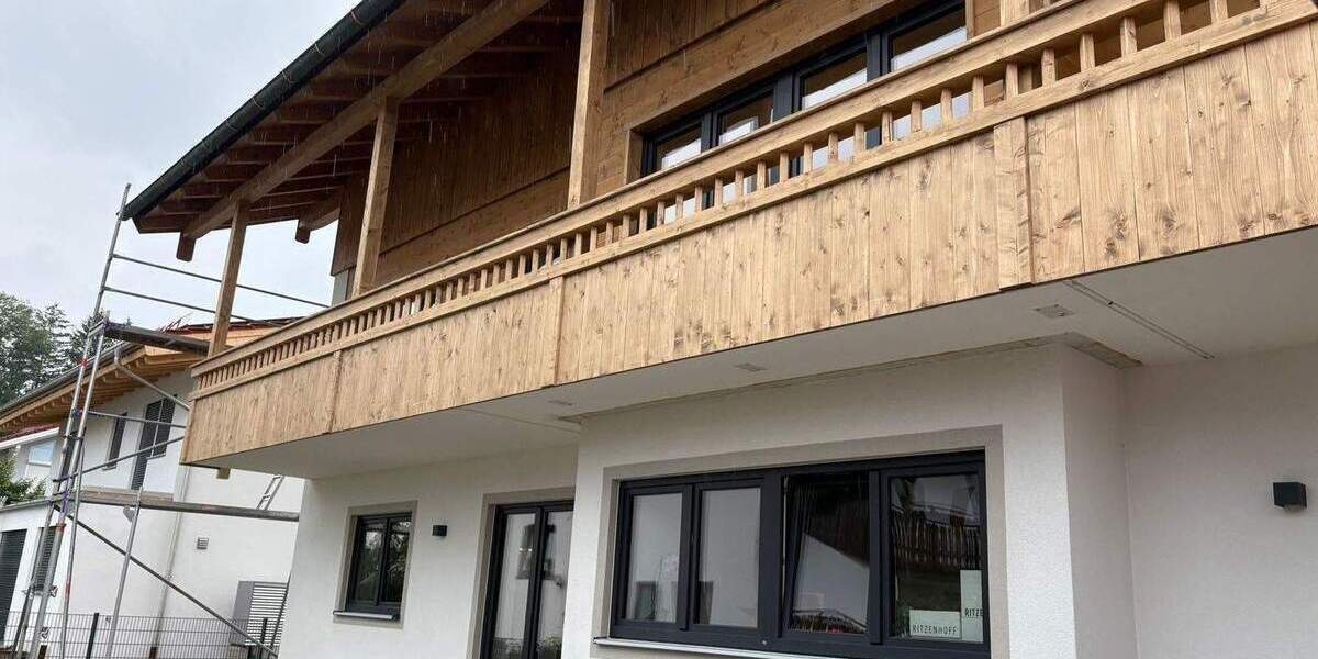 Etagenwohnung Penzberg - 4 Zimmer, 130 m&sup2;, 2.100&euro; | Angebot:24793540