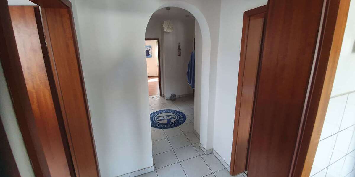 Etagenwohnung Gelsenkirchen Buer - 2 Zimmer, 68 m&sup2;, 297&euro; | Angebot:21648871