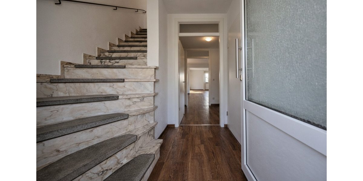 Dachgeschoßwohnung Meppen - 3 Zimmer, 75 m&sup2;, 830&euro; | Angebot:24895816