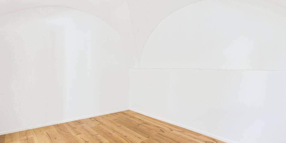 Etagenwohnung Amberg - 2 Zimmer, 115 m&sup2;, 1.610&euro; | Angebot:25670267