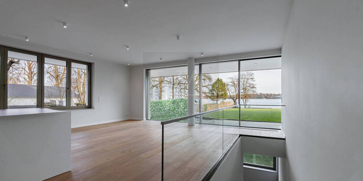 Etagenwohnung Berlin Wannsee - 5 Zimmer, 203 m&sup2;, 6.650&euro; | Angebot:26733279