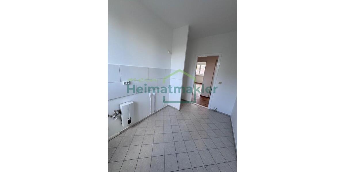 Etagenwohnung Aschersleben - 3 Zimmer, 61 m&sup2;, 333&euro; | Angebot:25960079